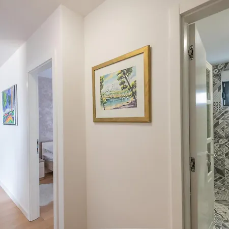 18 Apartman *