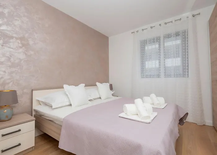 Apartman 18 Makarska