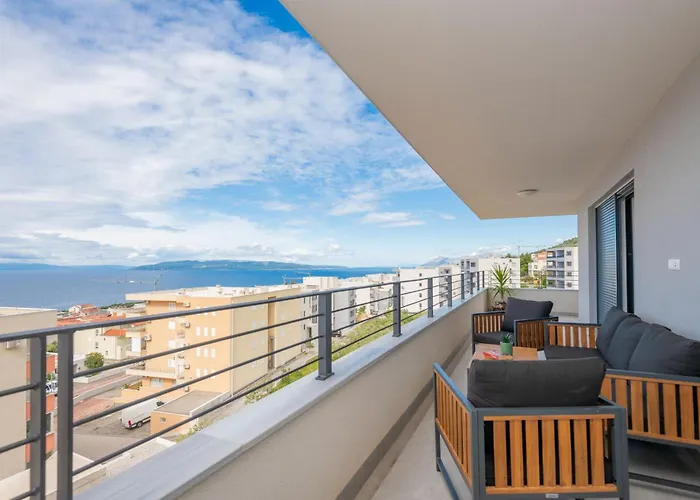 Apartment 18 Makarska
